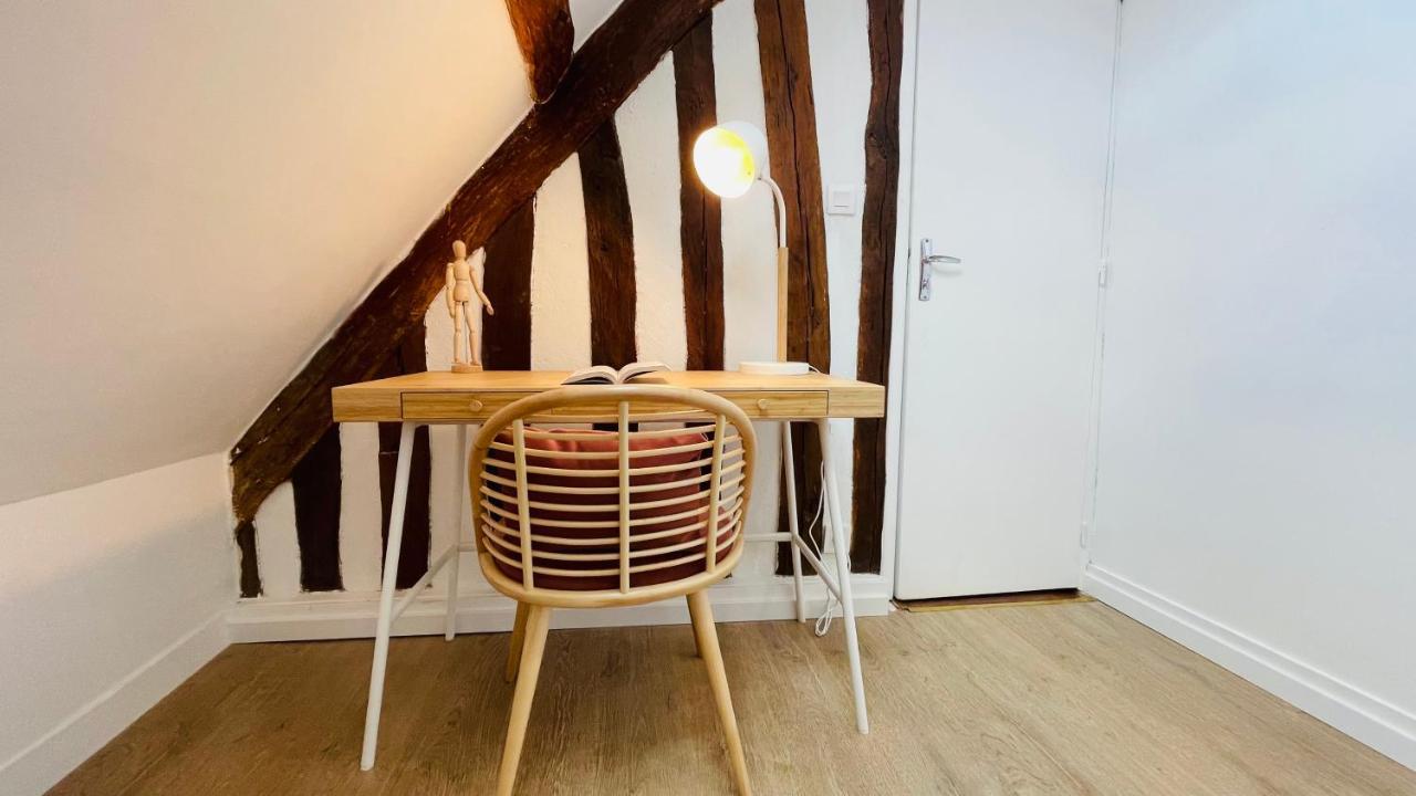 Ferienwohnung Le Champs Des Oiseaux Rouen Exterior foto